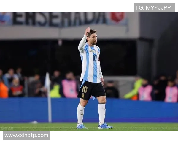 无黑点足球明星盘点 揭秘那些无可挑剔的球场传奇